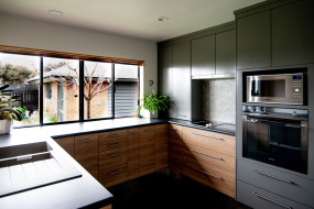 dark-wood-kitchen