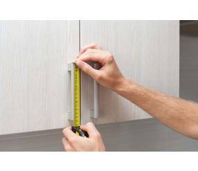 Handles are made-to-measure for your drawer and door style
