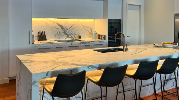 modern marble kitchen island 2