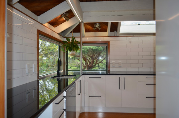 white kitchen subway tiling